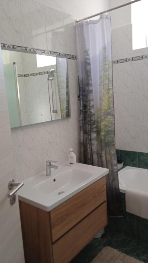 Apartman Rino Bašanija Exterior foto